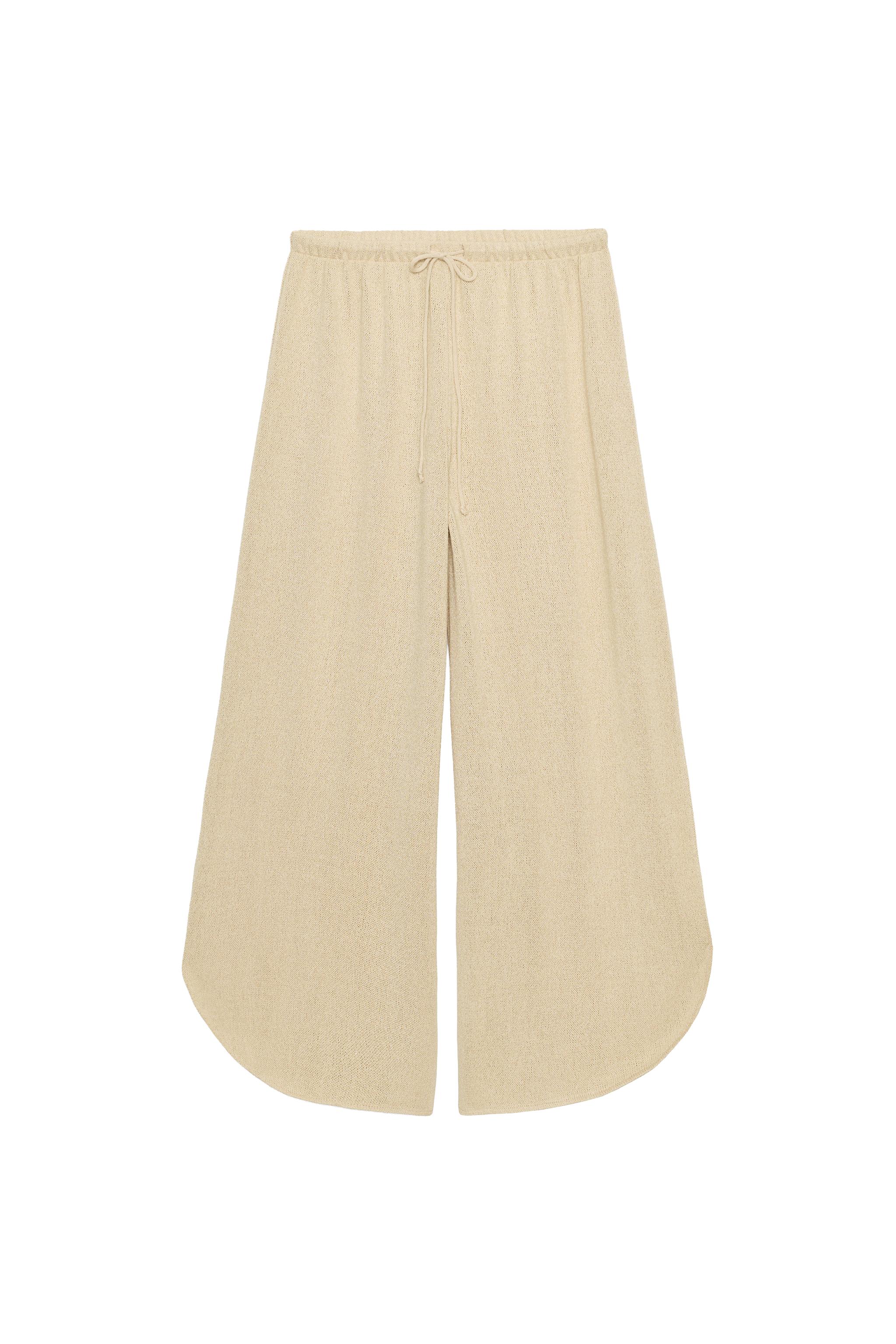 PANTALON RUSTIQUE À OUVERTURES